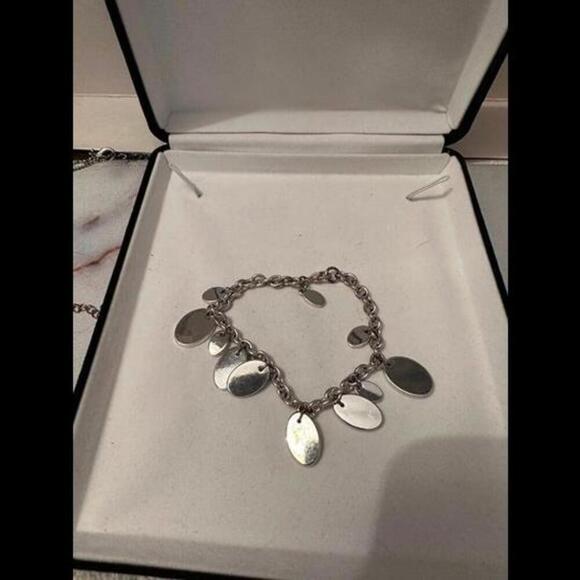 Jewelry - Elevate Your Style with a Stunning Silver Bracelet!
